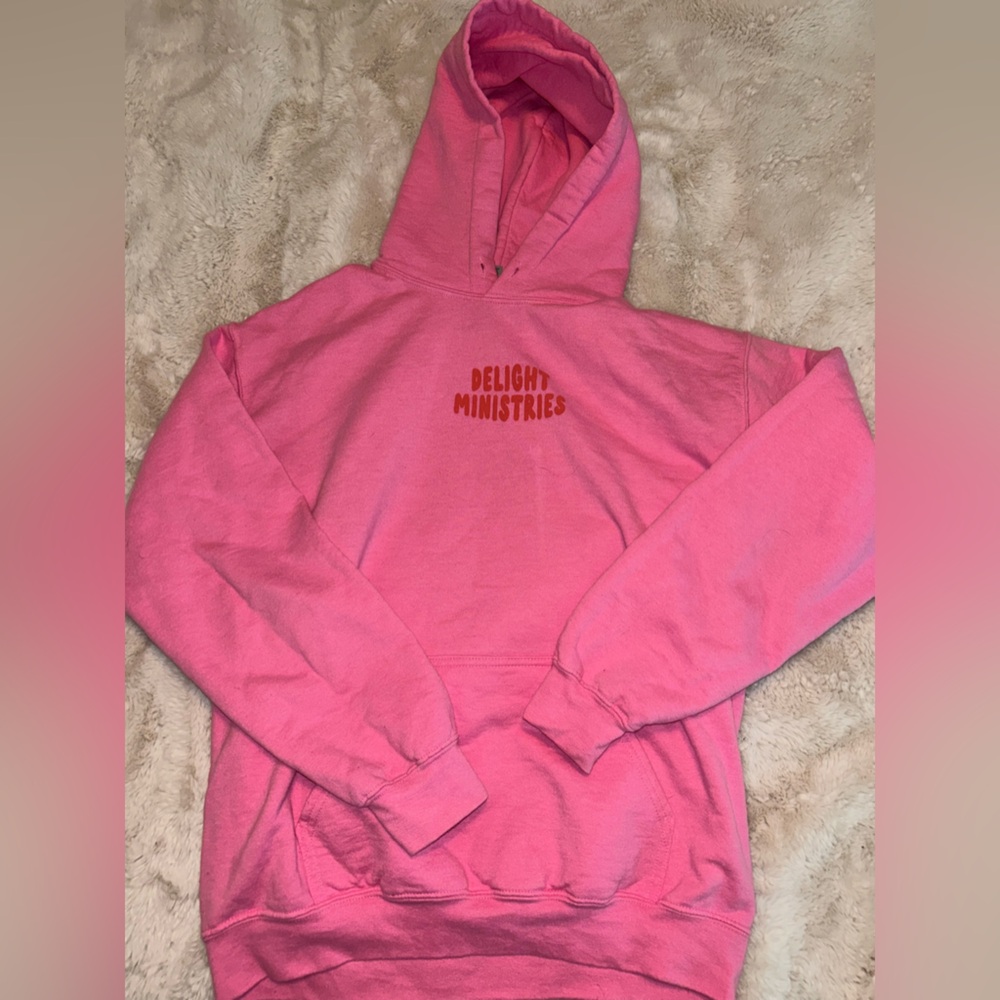 Gildan pink hoodie with design on back